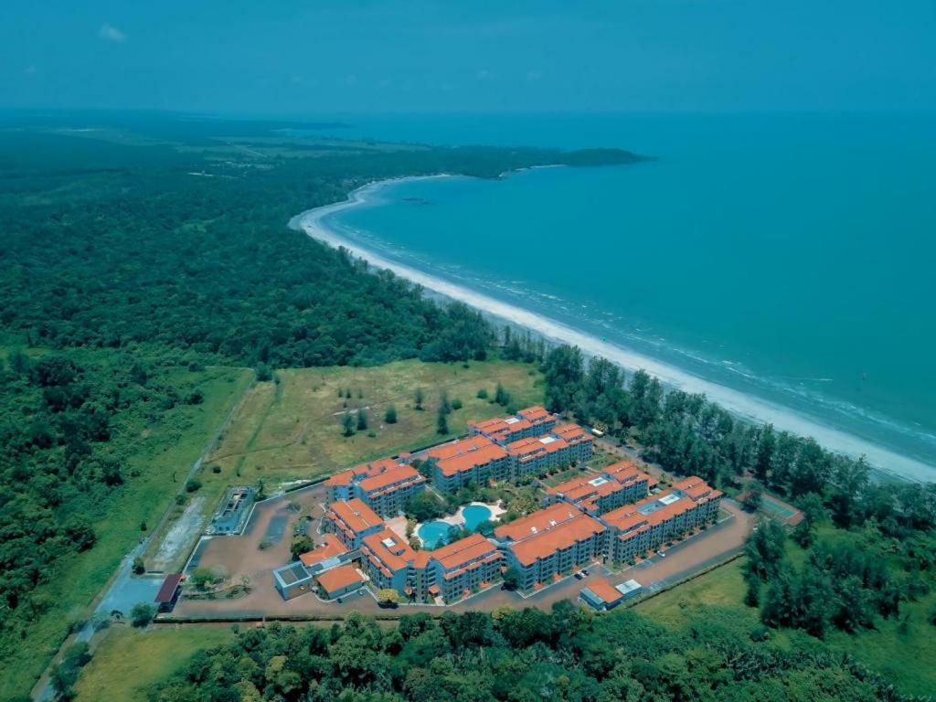 Le'Coco Homestay in Tiara Desaru Residence Exterior foto