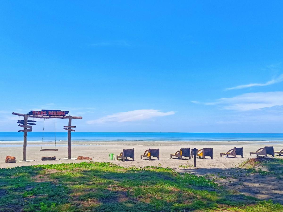 Le'Coco Homestay in Tiara Desaru Residence Exterior foto